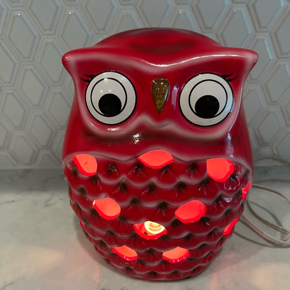 Retro Red Ceramic Owl w/Big Eyes Night Accent Lamp Vintage 8.25” H